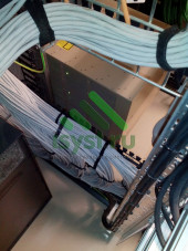 Прокладка провода UTP в шкафу СКС